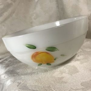 Vintage Fire King Milkglass 7 1/4 in Nesting Bowl